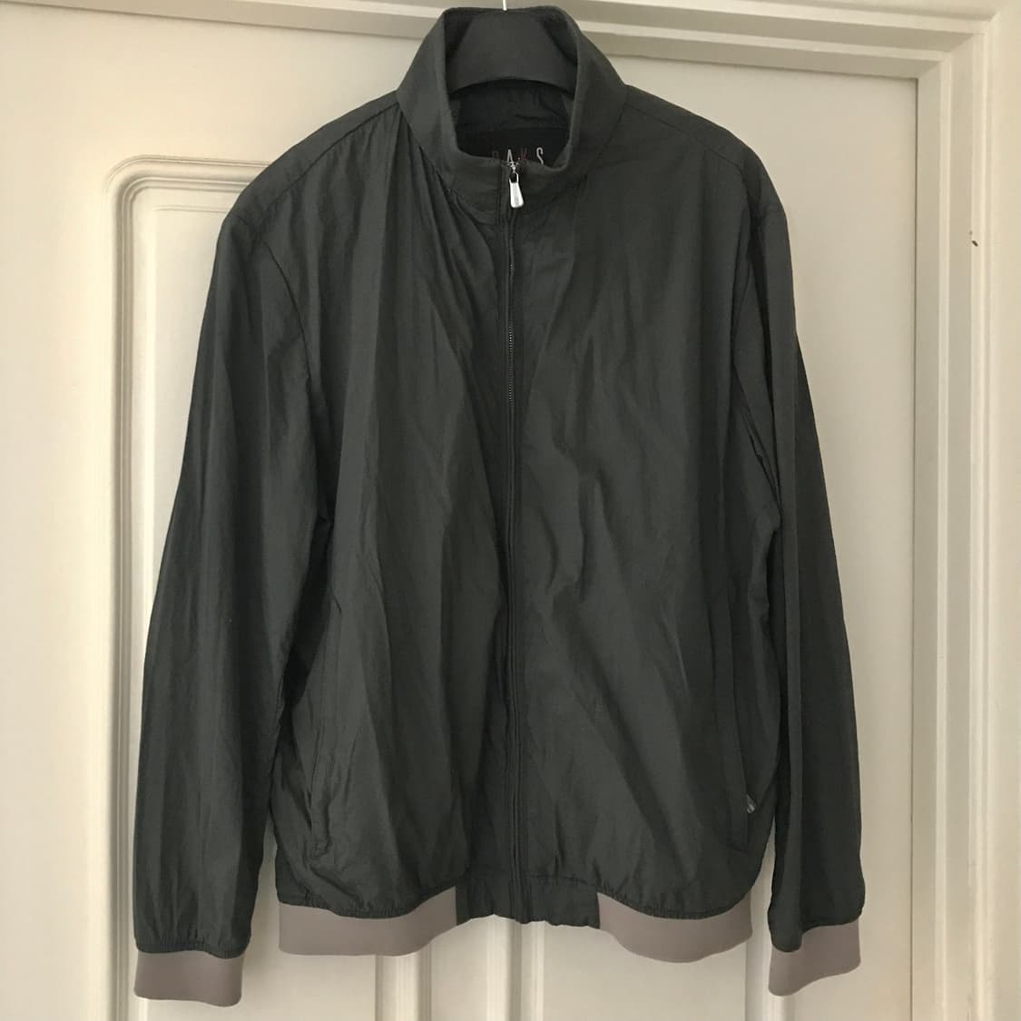 닥스 경량 점퍼 95사이즈 (출시가 39만원) 상품이미지4