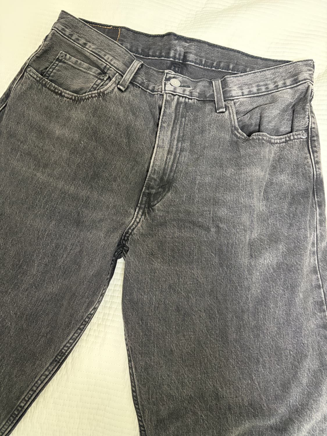 리바이스 흑청 550 34/32 사이즈 판매합니다. 상품이미지1