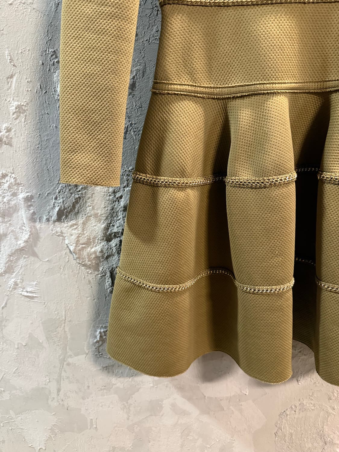 S 랑방 LANVIN COLLECTION 텍스처 플레어 원피스 올리브 상품이미지2