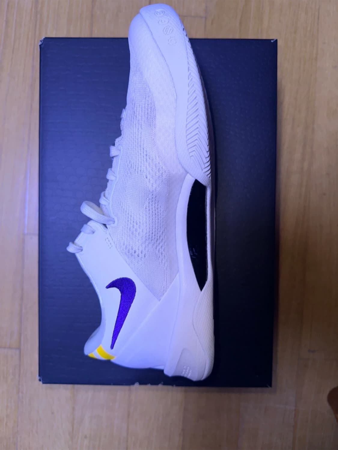 코비 8 프로트로 화이트 코트퍼플  상품이미지3