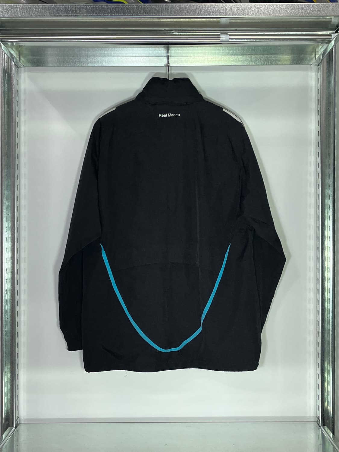아디다스 레알 마드리드 CF 우븐 자켓 상품이미지2