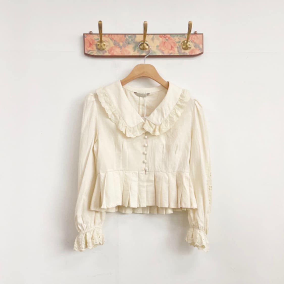 오이니 블라우스 베이지 상품이미지4