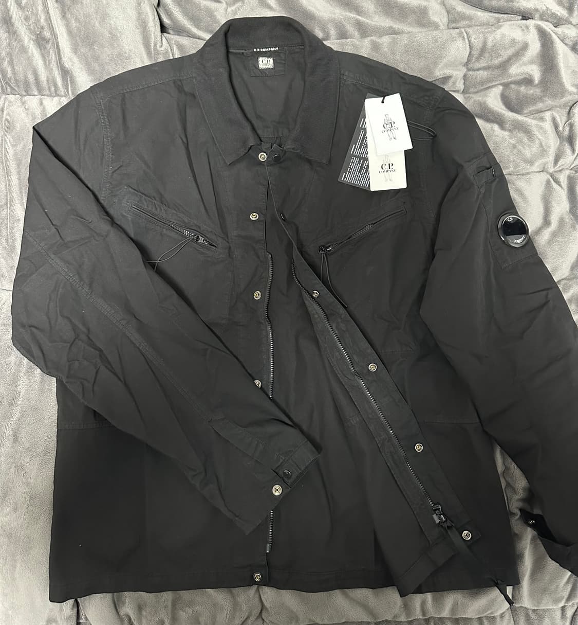 [새상품] CP컴퍼니 개버딘 버튼 셔츠 자켓 M 상품이미지2