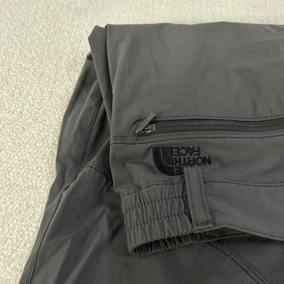 노스페이스 검정 바지 96 사이즈 m 상품이미지3
