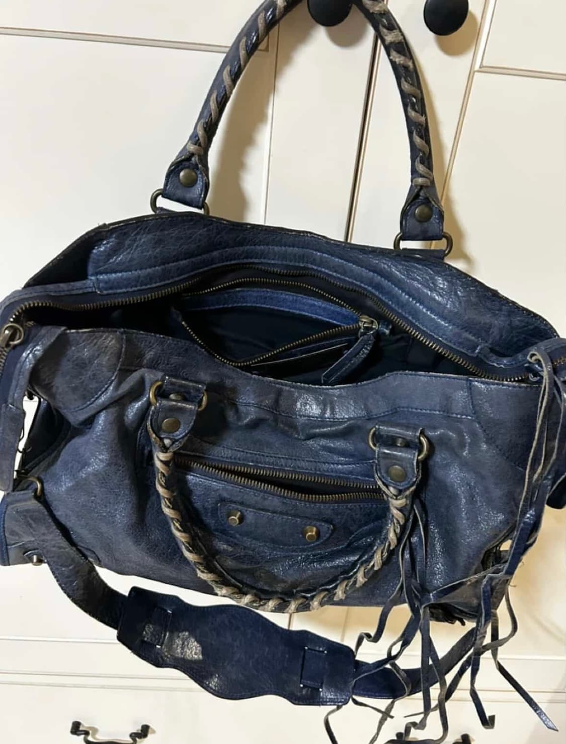 Balenciaga 모터백 상품이미지5