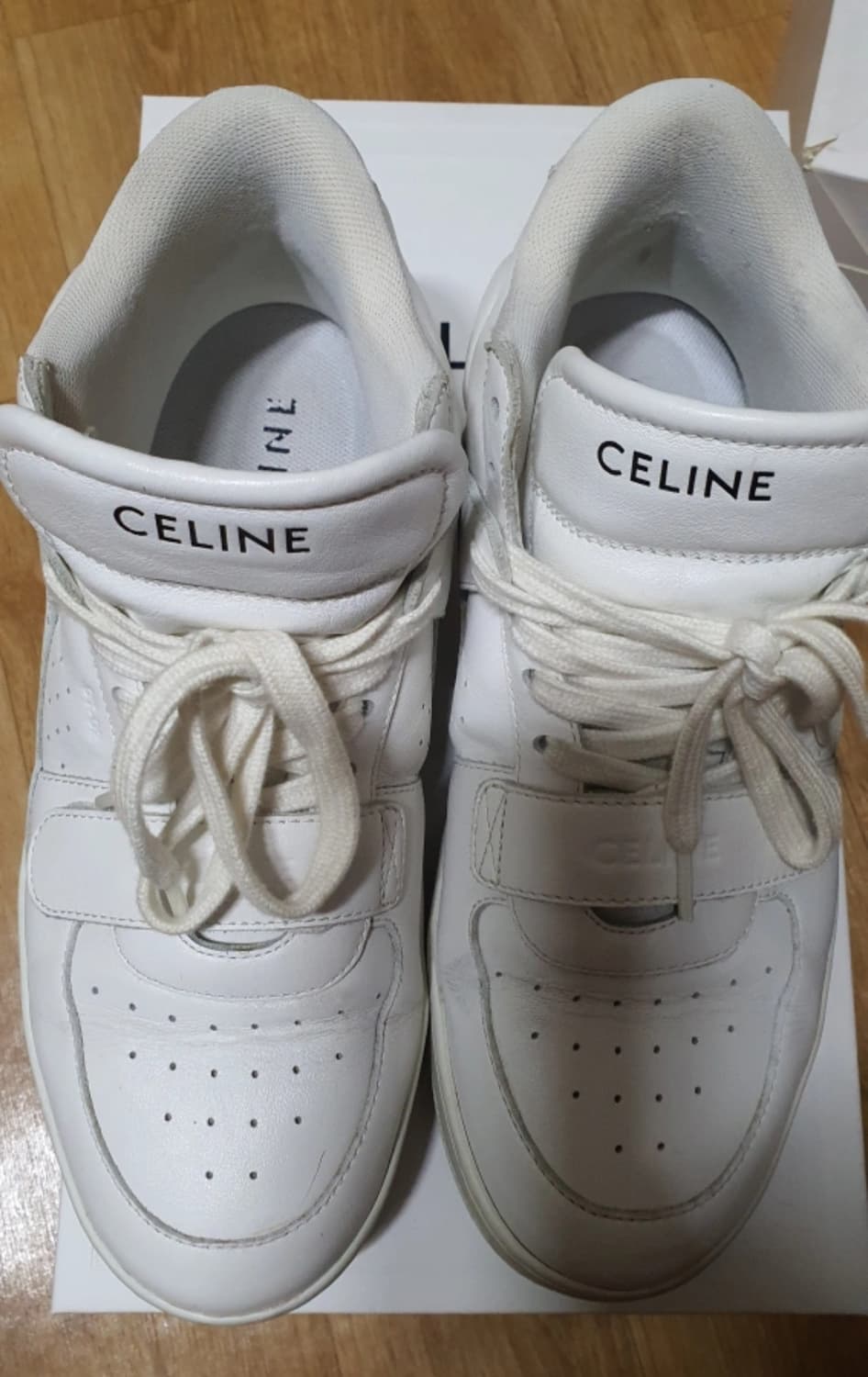 정품 셀린느 스니커즈 39 상품이미지9