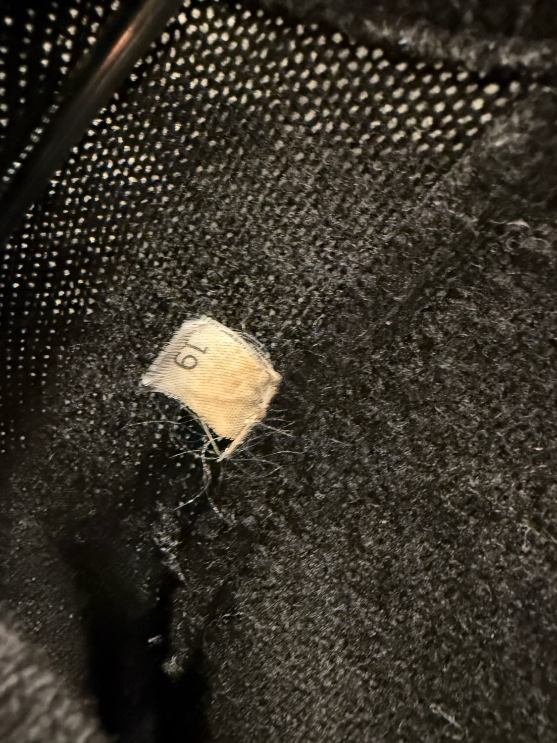 버버리 브리티시 램스울 브이넥 니트 블랙 44 상품이미지5