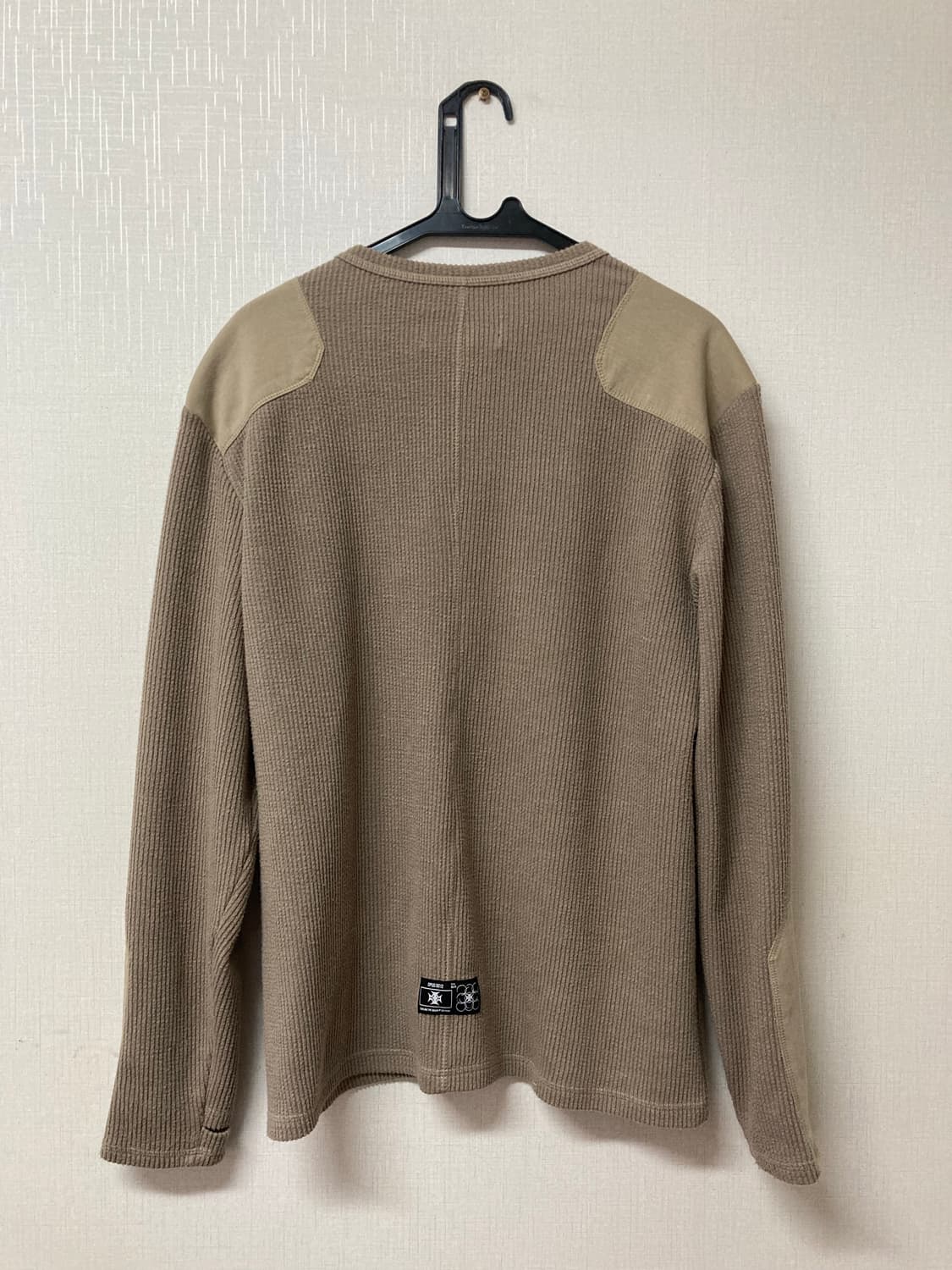 오퍼스 0012 Op. 07 REDRUM PATCH KNIT BEIGE 상품이미지2