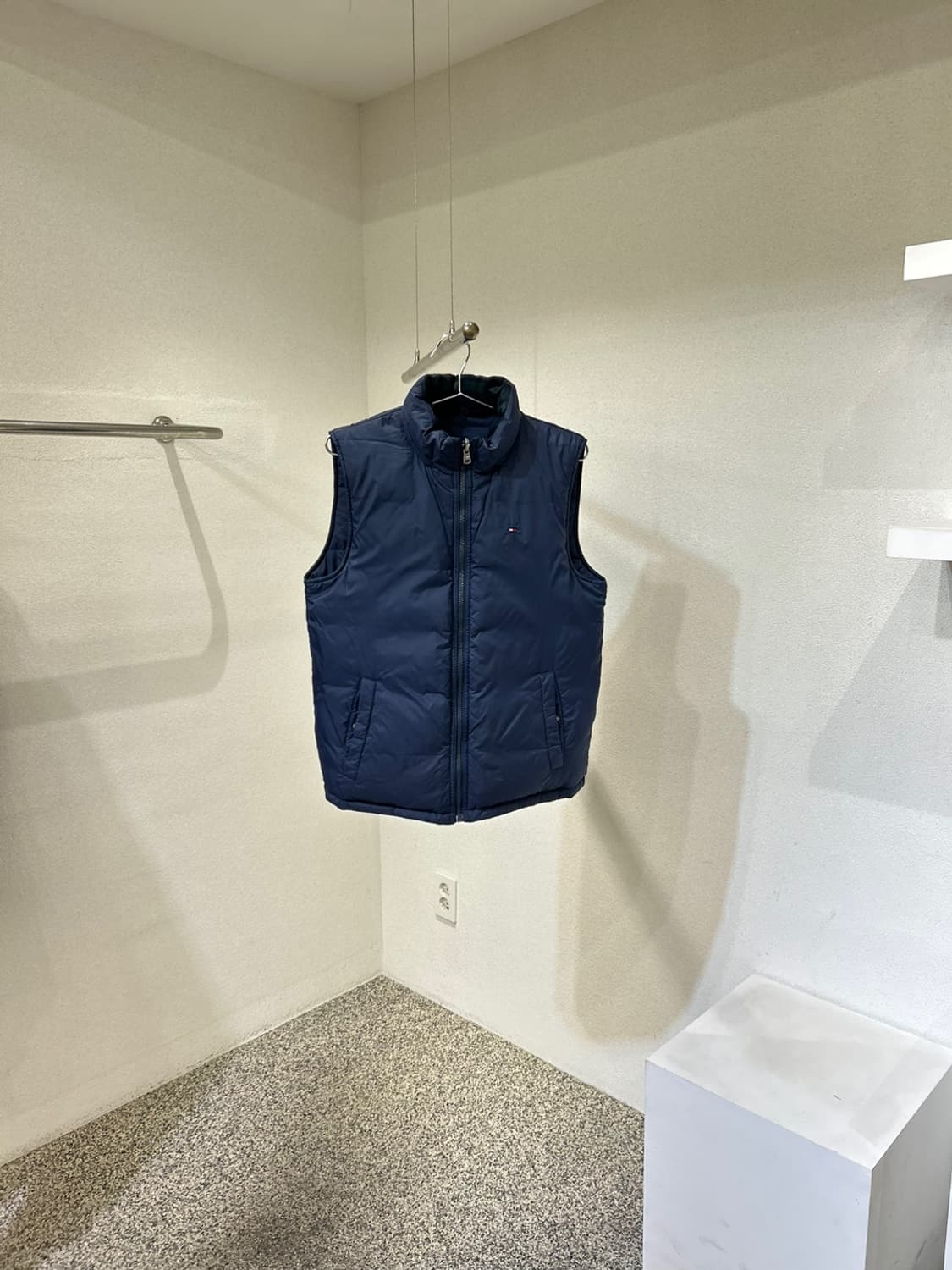 타미힐피거 조끼 패딩 상품이미지1