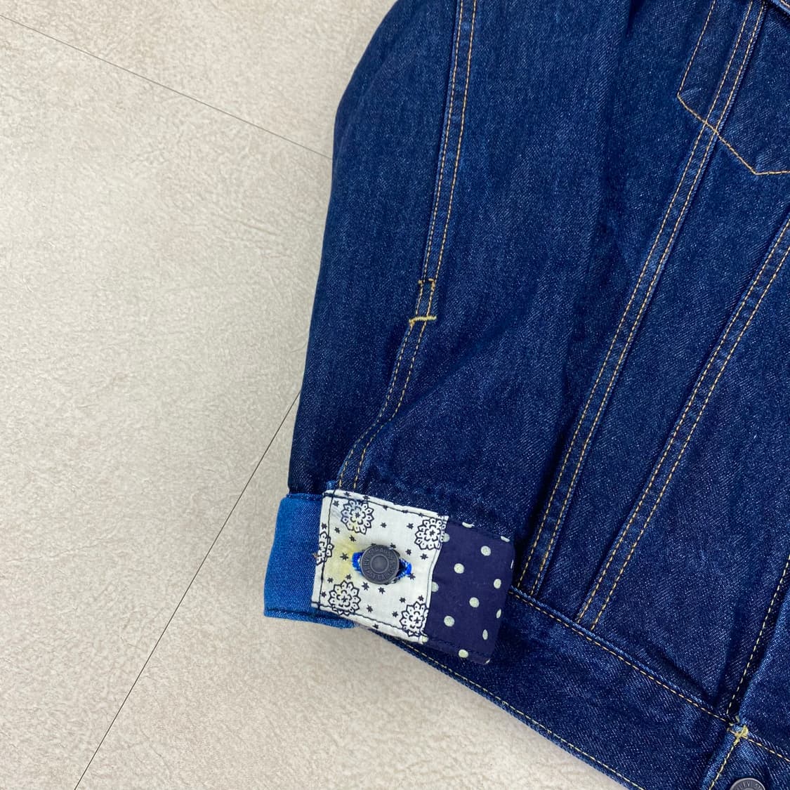 리바이스 레드 탭 패치워크 리메이크 데님 트러커 자켓 (98) 상품이미지3