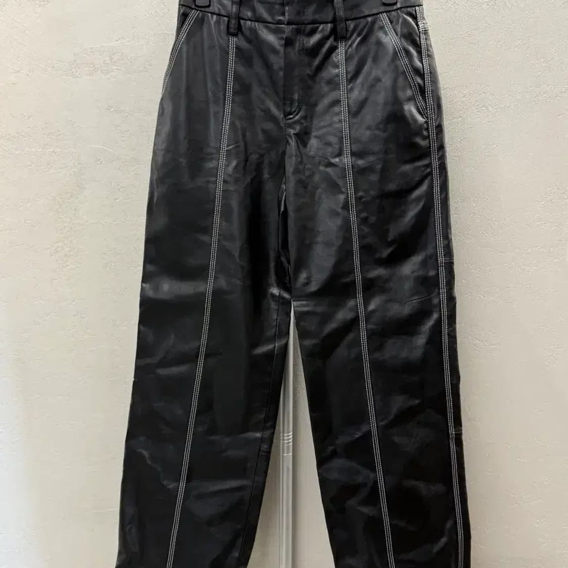 MATIN KIM 마뗑킴 stitch eco leather pants M 상품이미지2