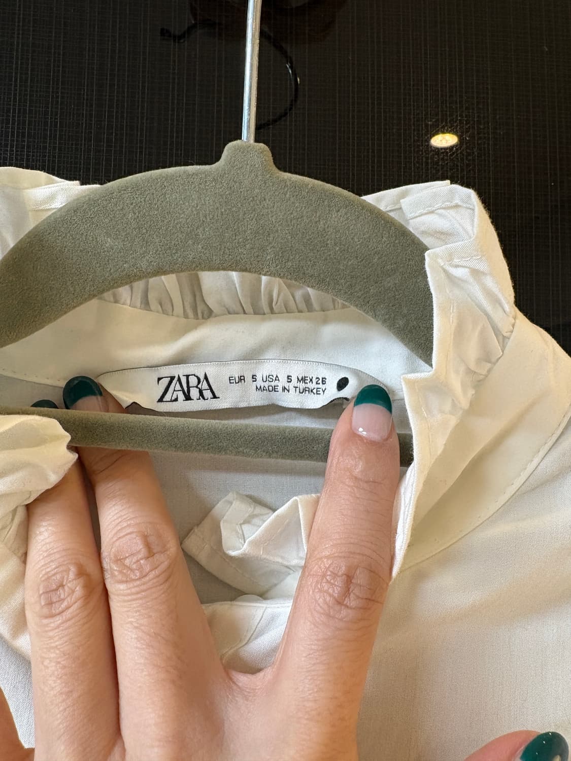 Zara 프릴 블라우스 새상품 상품이미지5