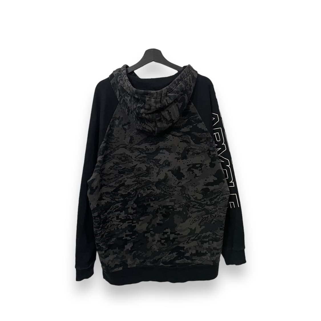 언더아머 밀리터리 프린팅 후드티 상품이미지2