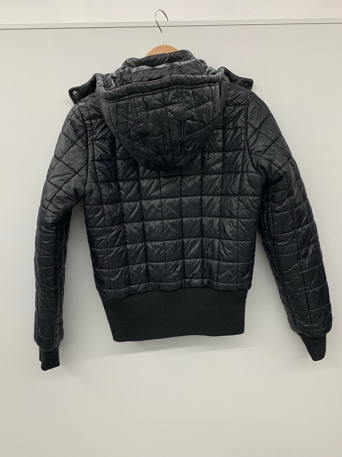 아디다스 y2k 퀄팅 푸퍼 다운 상품이미지4