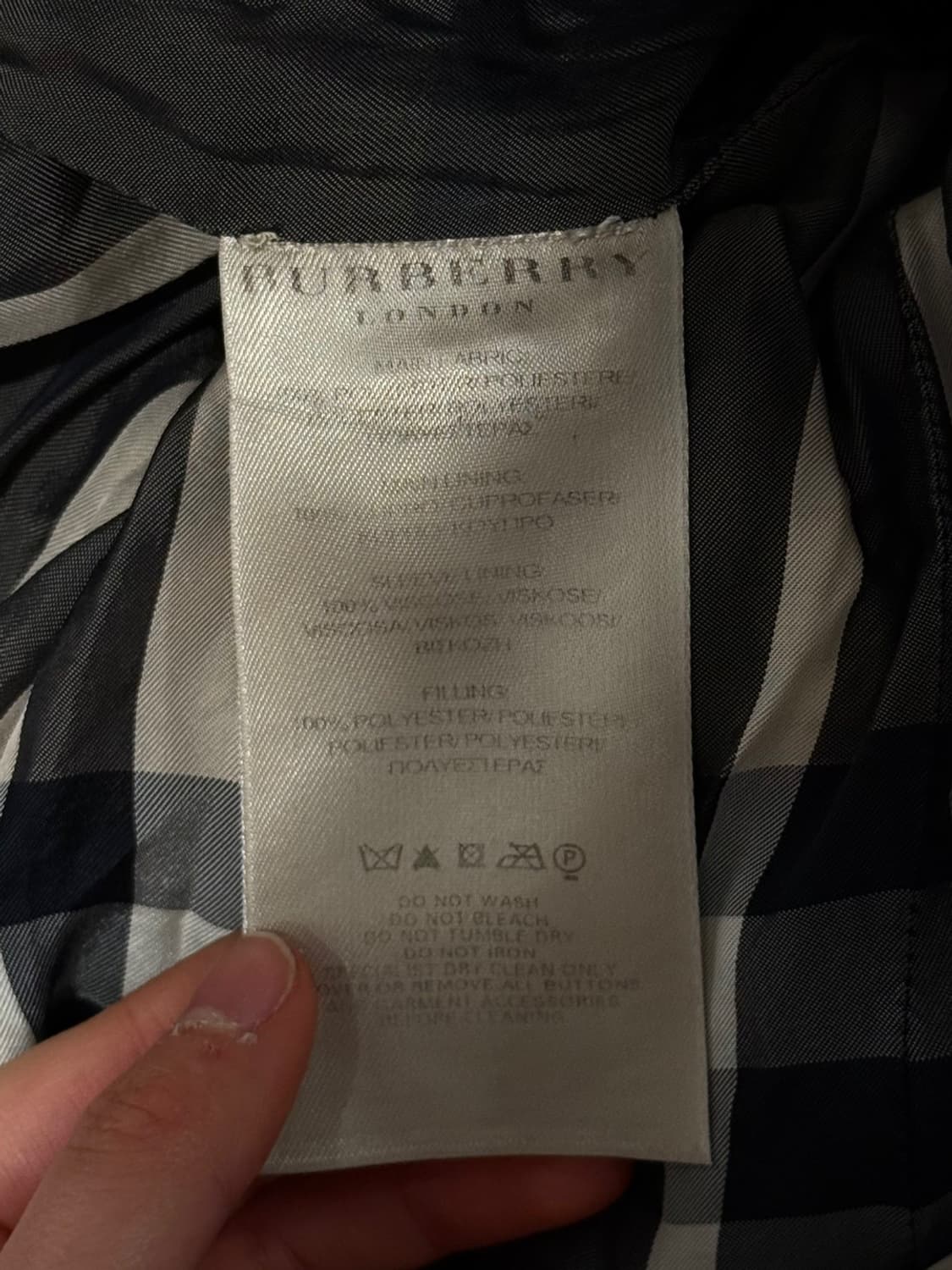 버버리 블랙 벨티드 퀼팅 코트 상품이미지8