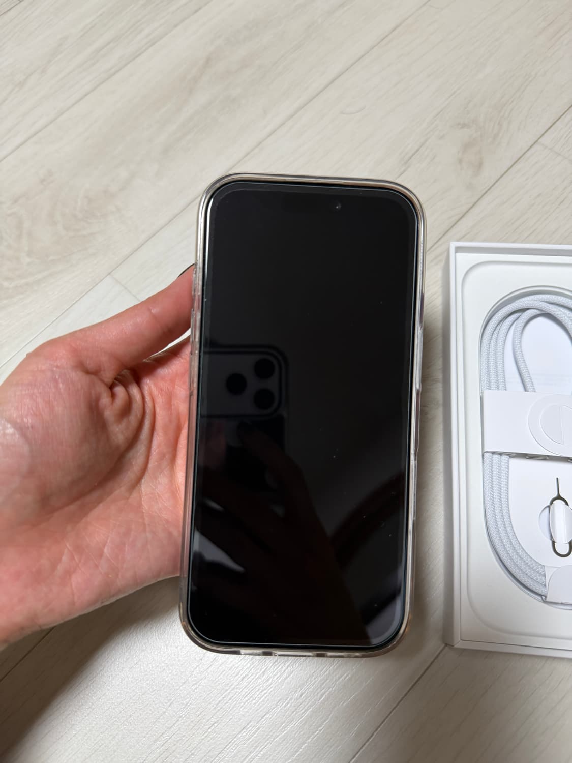 아이폰17일반 블랙 256 풀박스 홍콩판 카메라무음 상품이미지10