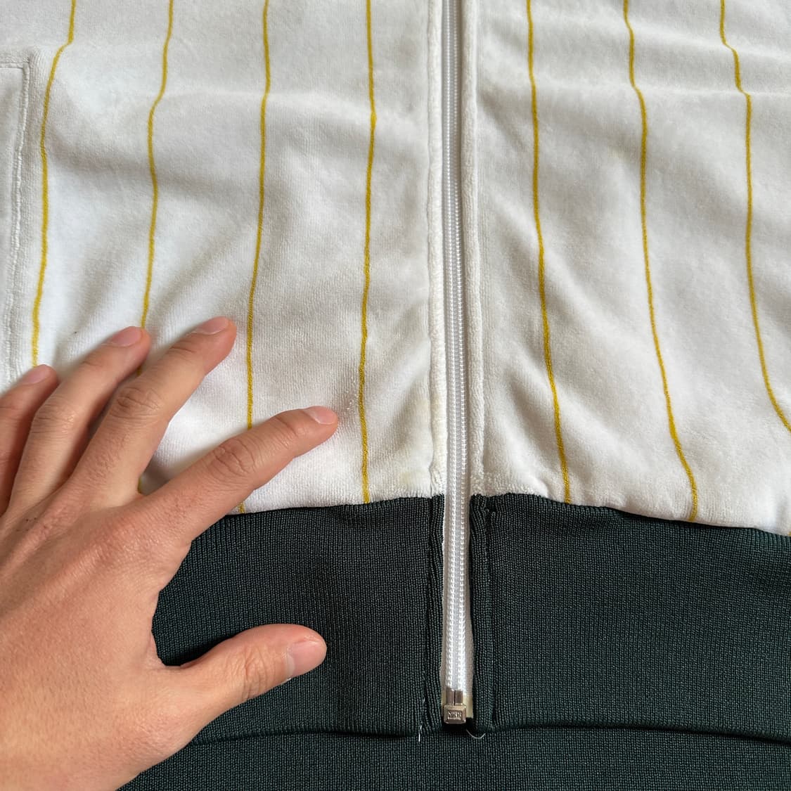 Luvgun sports track jersey jacket 상품이미지5