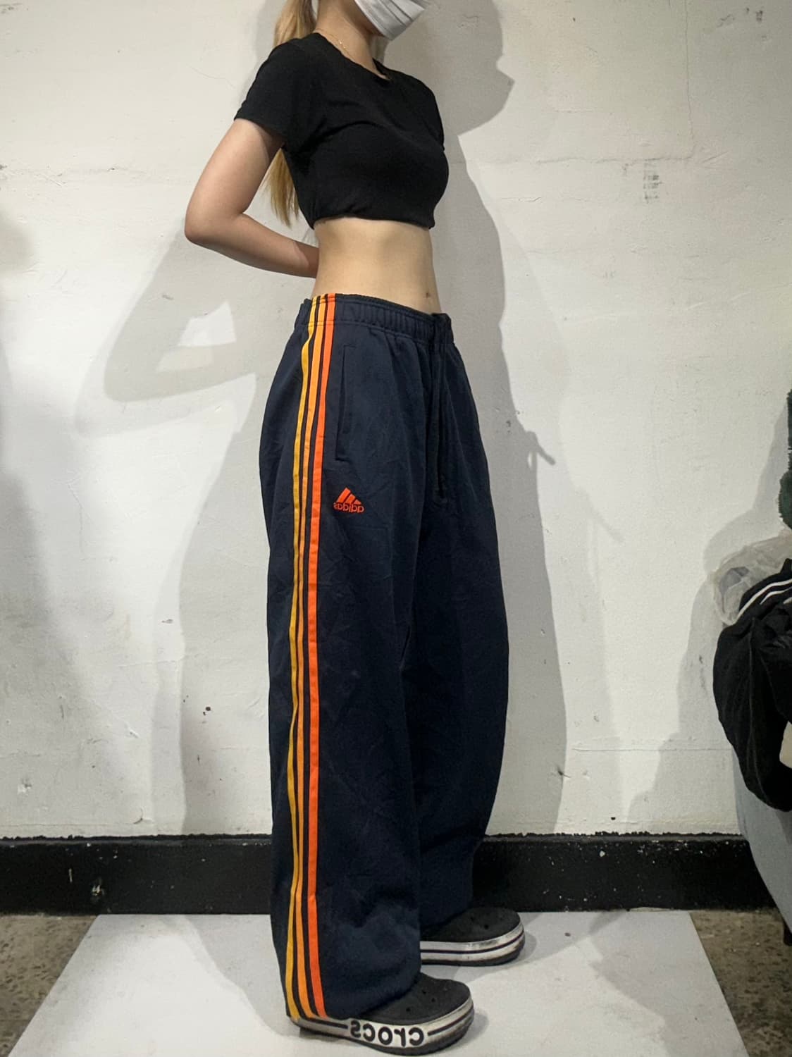 아디다스 네이비 오렌지 삼선 와이드 팬츠  상품이미지1
