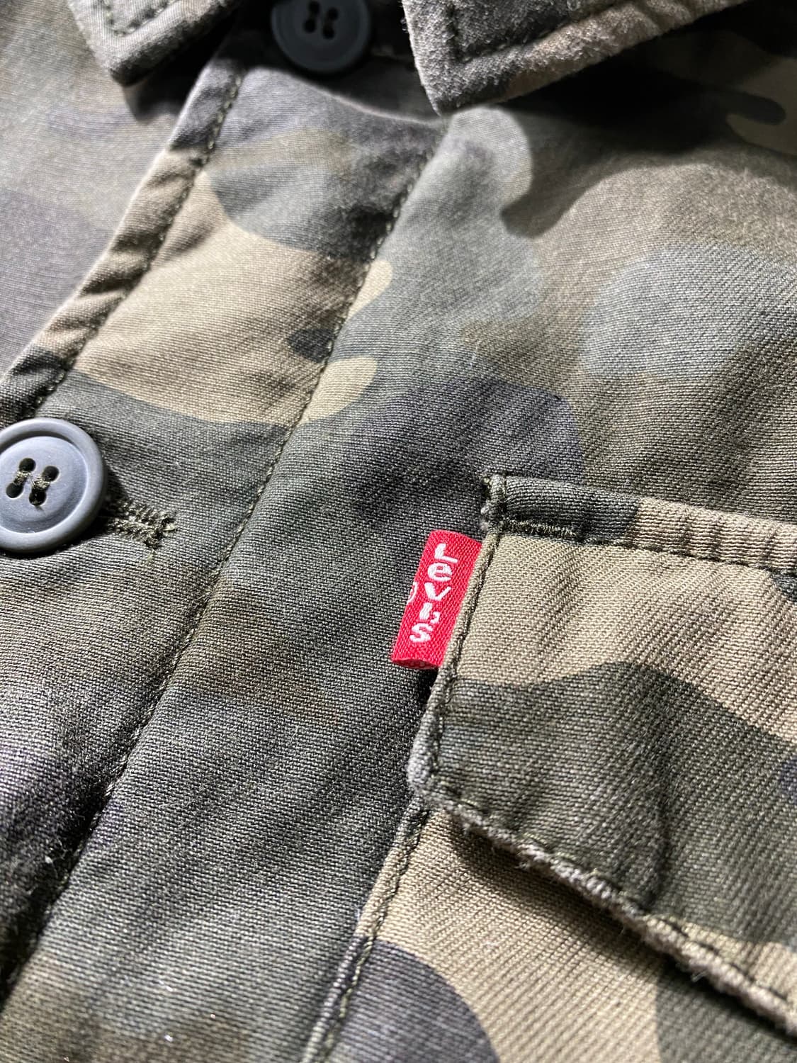 [XL] Levi's 리바이스 카모플라쥬 밀리터리 집업 자켓 상품이미지4