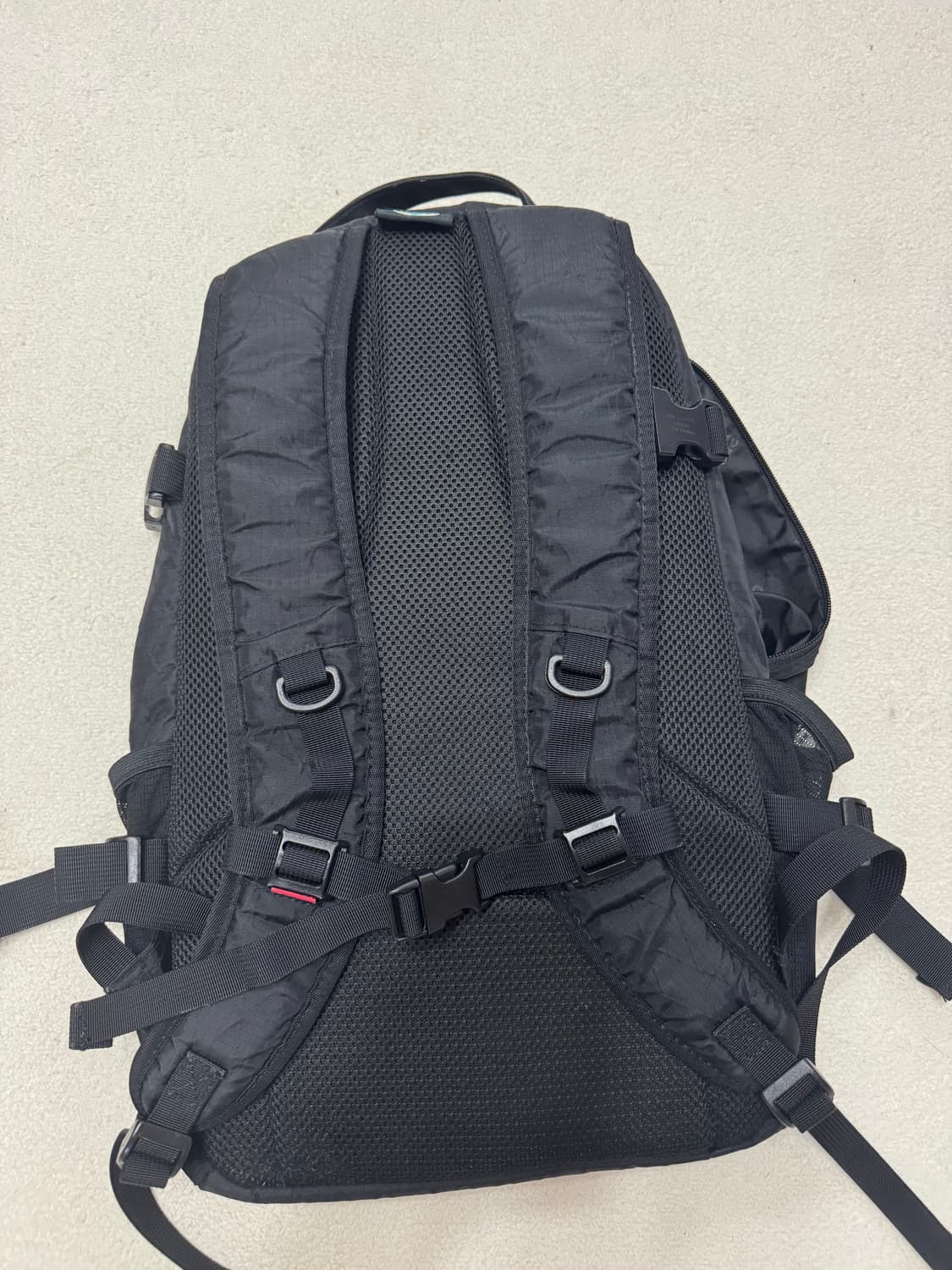 슈프림 백팩 블랙 18FW 상품이미지5