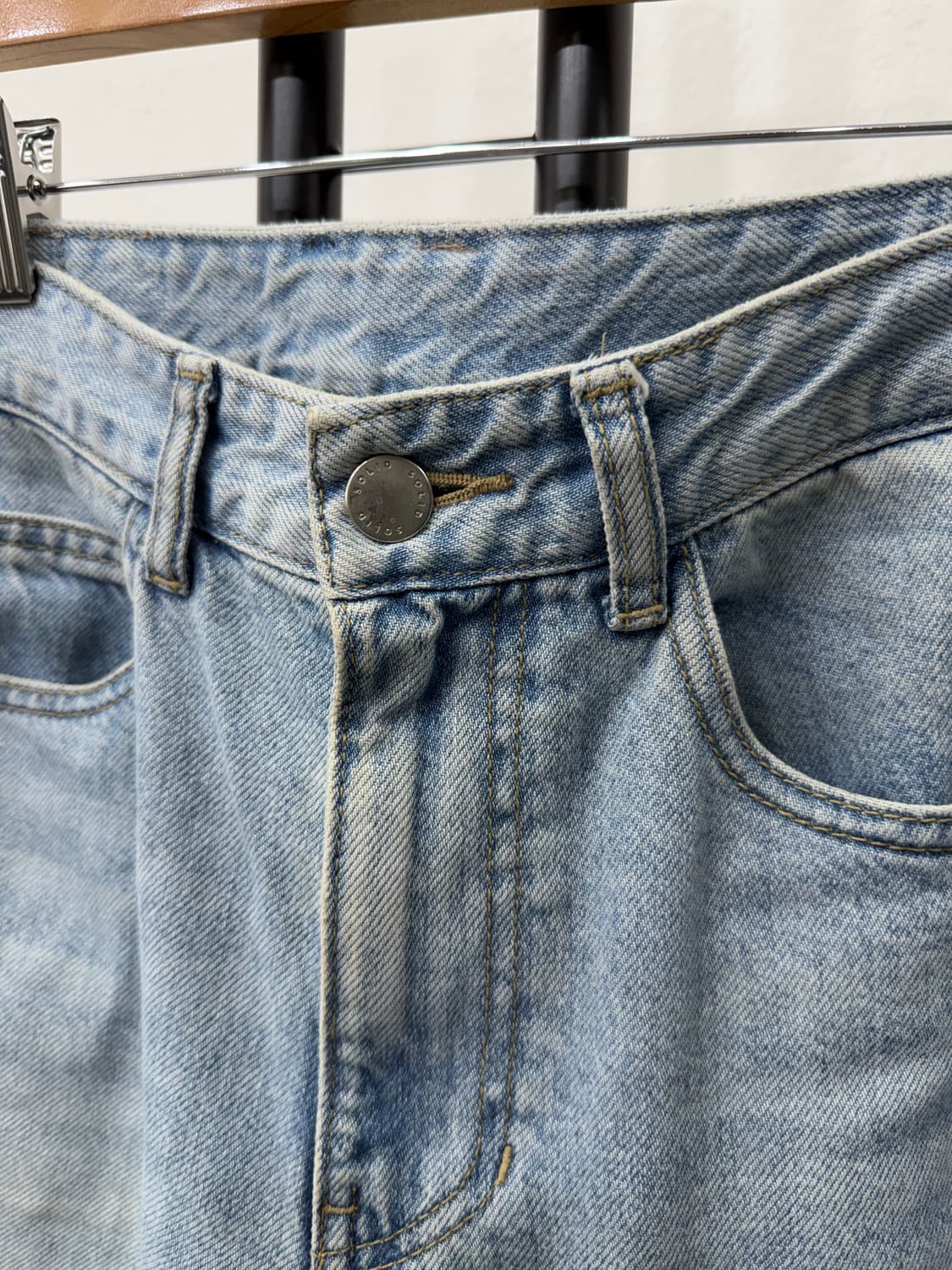 정품) 솔리드옴므 23ss 연청 데님 청바지 46 상품이미지4