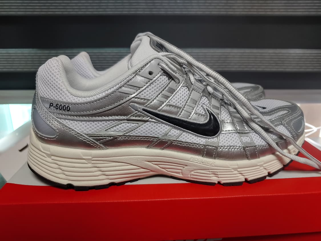 나이키 P-6000 화이트 실버 메탈릭  운동화 상품이미지3