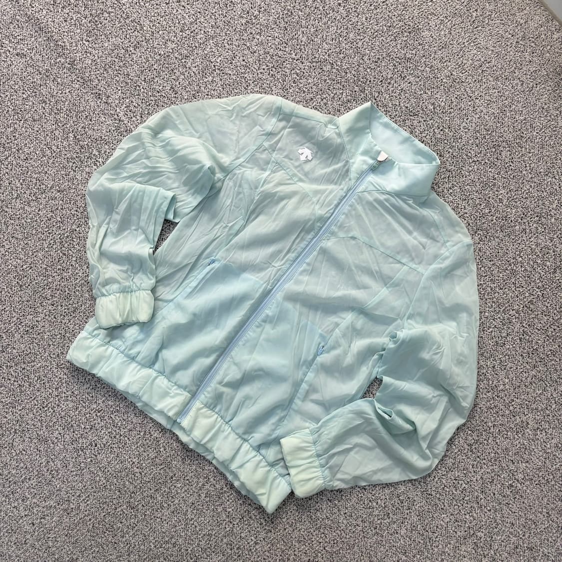 85 데상트 바람막이 집업 자켓 0427J 상품이미지1