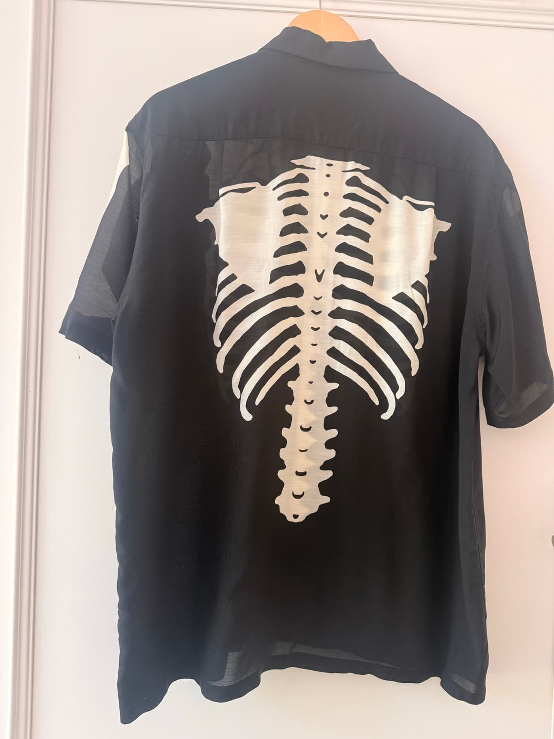  캐피탈(Kapital) 브랜드의 실크 레이온 본 알로하 셔츠 블랙 상품이미지2