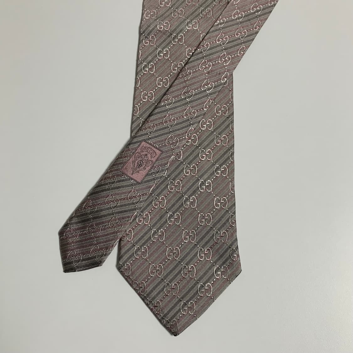 구찌(GUCCI) GG로고 모노그램 명품넥타이 100실크 8.5cm 상품이미지3