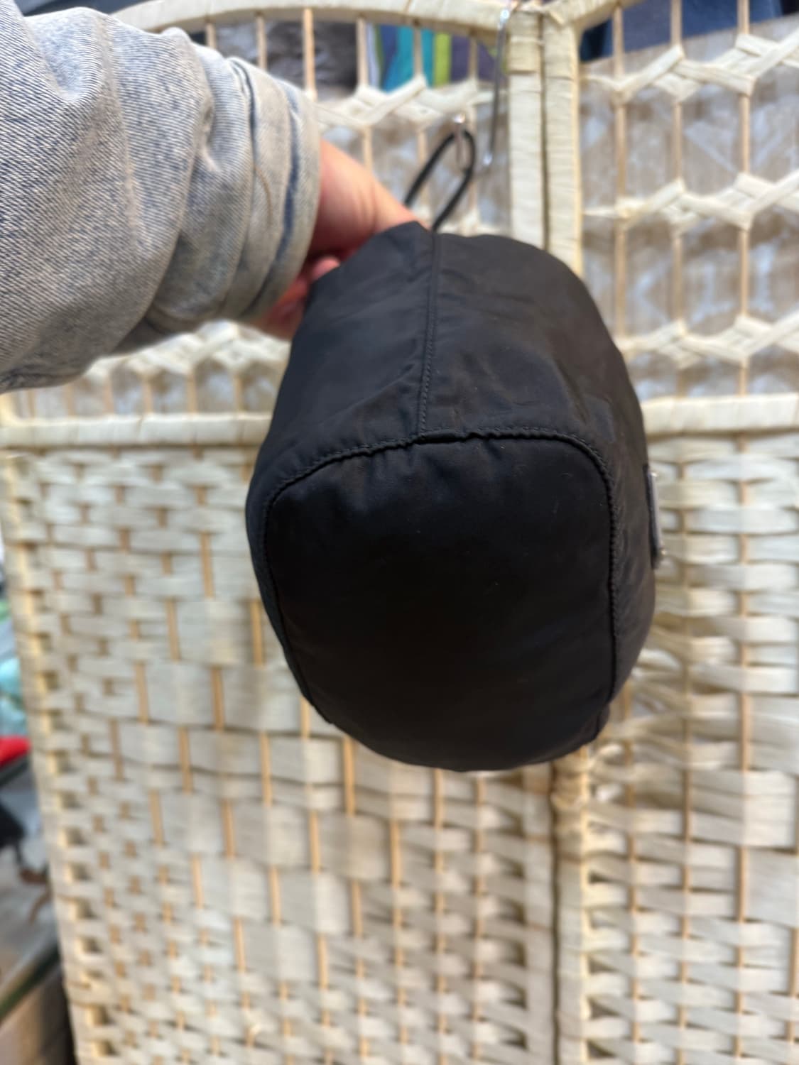 정품 프라다 나일론 미니 파우치 버킷백 팝니다 상품이미지6