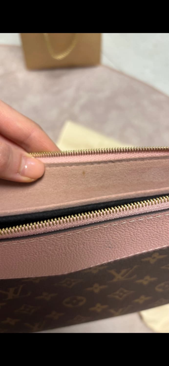루이비통 파우치 클러치백 핑크 풀구성 상품이미지4