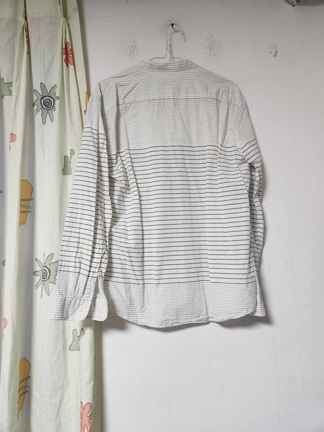 지오지아 스트라이프 헨리넥 셔츠 105 상품이미지2