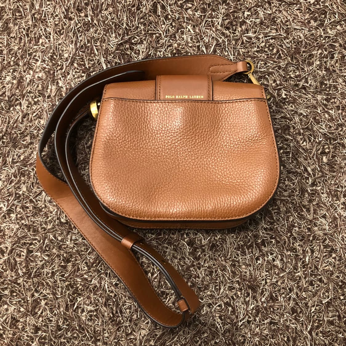 폴로 랄프로렌 페블 레더 레녹스 스몰 숄더백 상품이미지3