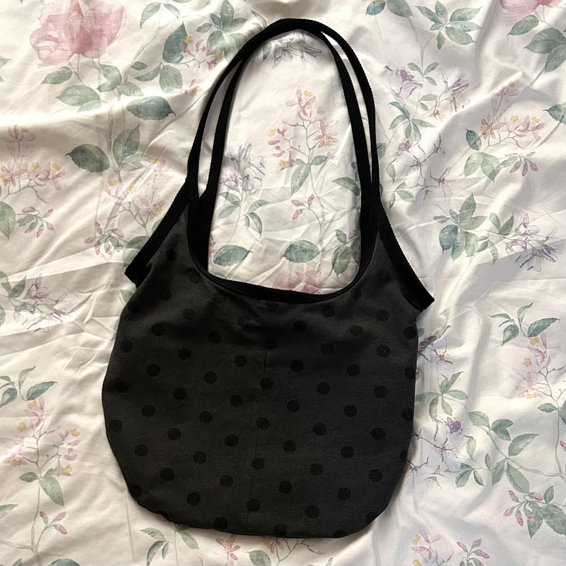 벵디 harry bag 도트 차콜 그레이 숄더백 상품이미지1