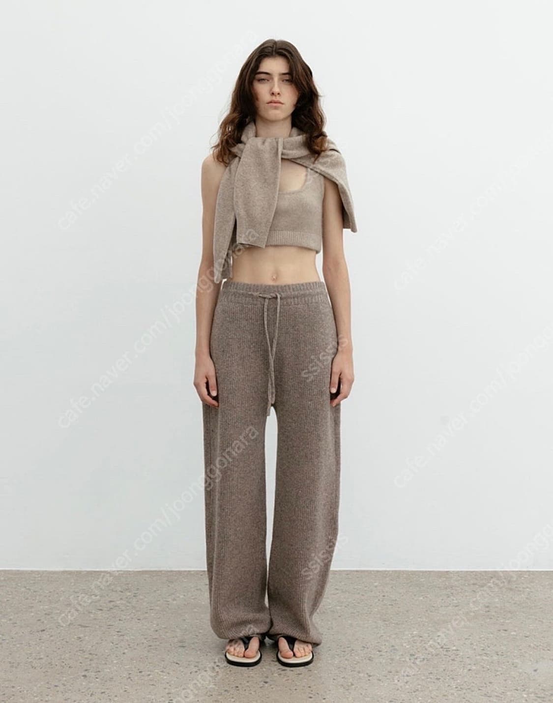 lfm 코지 니트 탱크탑 브라운 상품이미지1