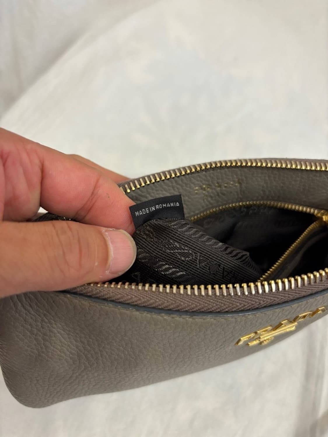 프라다 비텔로 다이노 크로스백 가방 상품이미지9