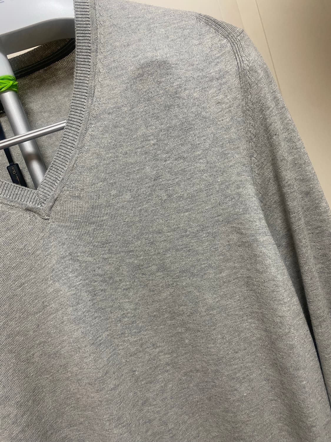 Massimo Dutti V넥 니트 XL(새상품) 상품이미지2