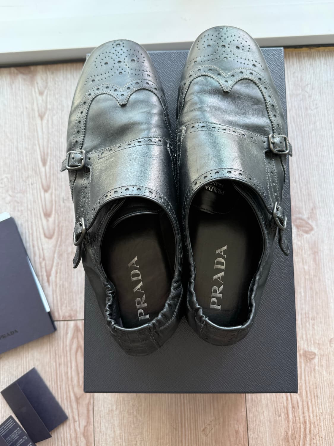 [uk9] 프라다 더블몽크 블랙 상품이미지6