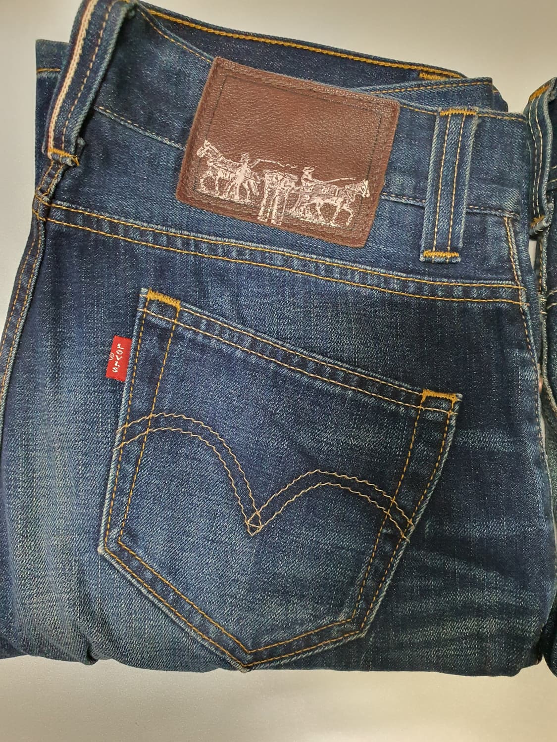 리바이스 데님진 2종 일괄 합쳐 15000입니다. 상품이미지2