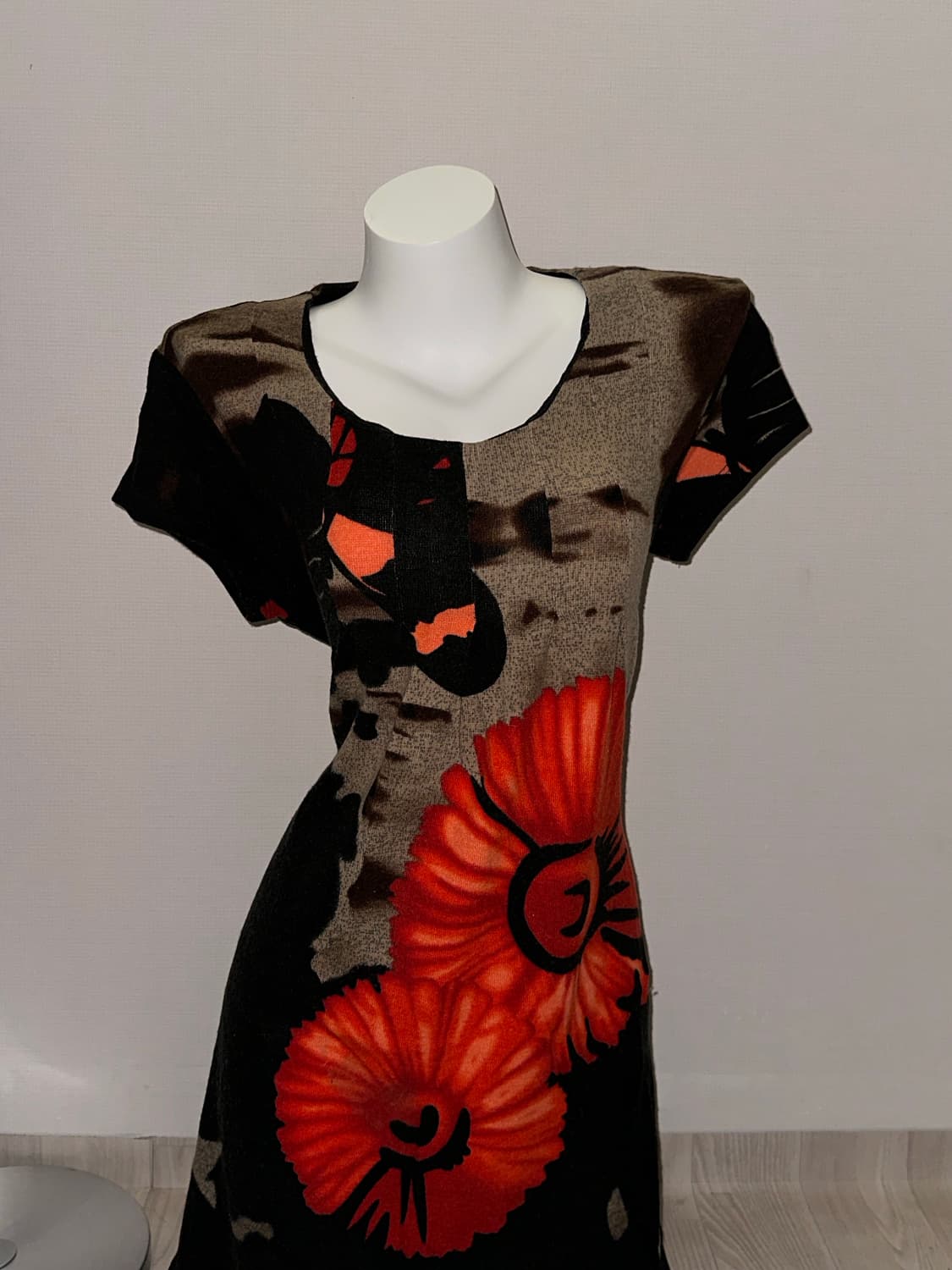 빈티지 플라워 오리엔탈 니트 반소매 원피스 상품이미지1