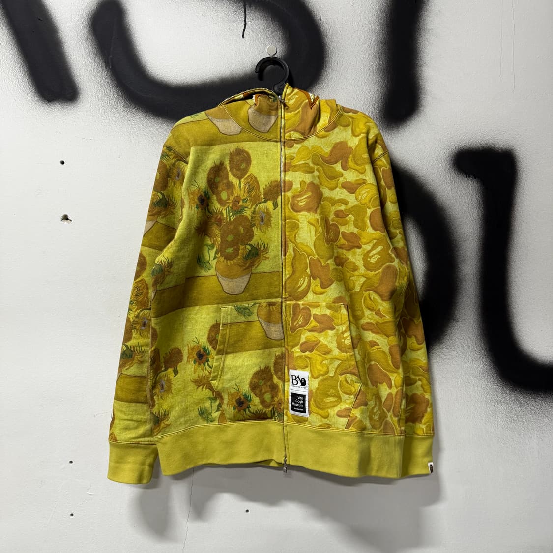 베이프 x 반고흐 해바라기 샤크 풀 집업 후디 상품이미지2