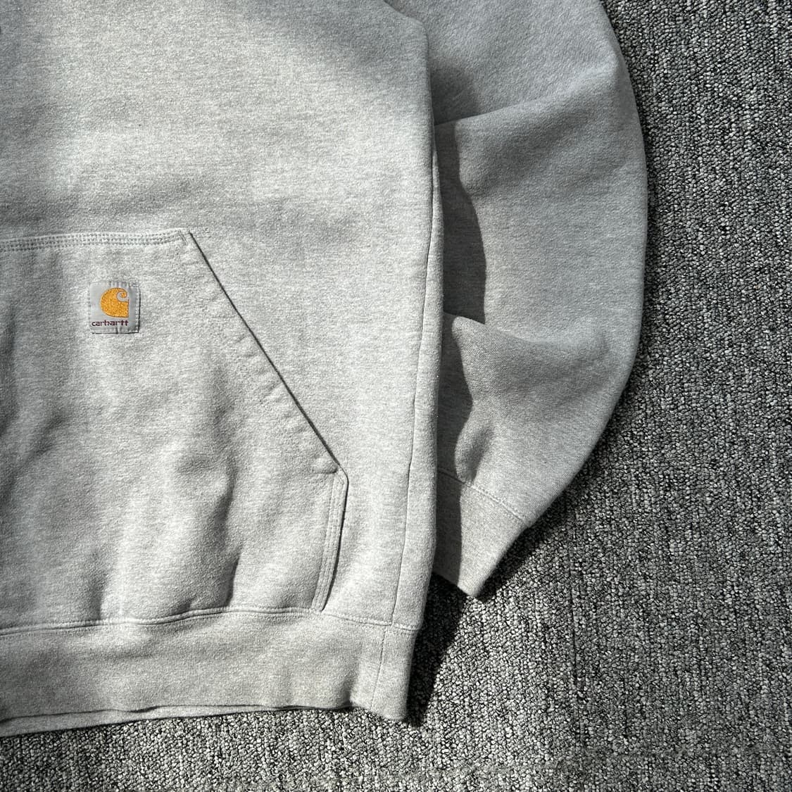 칼하트 그레이 미드웨이트 후드티 상품이미지2