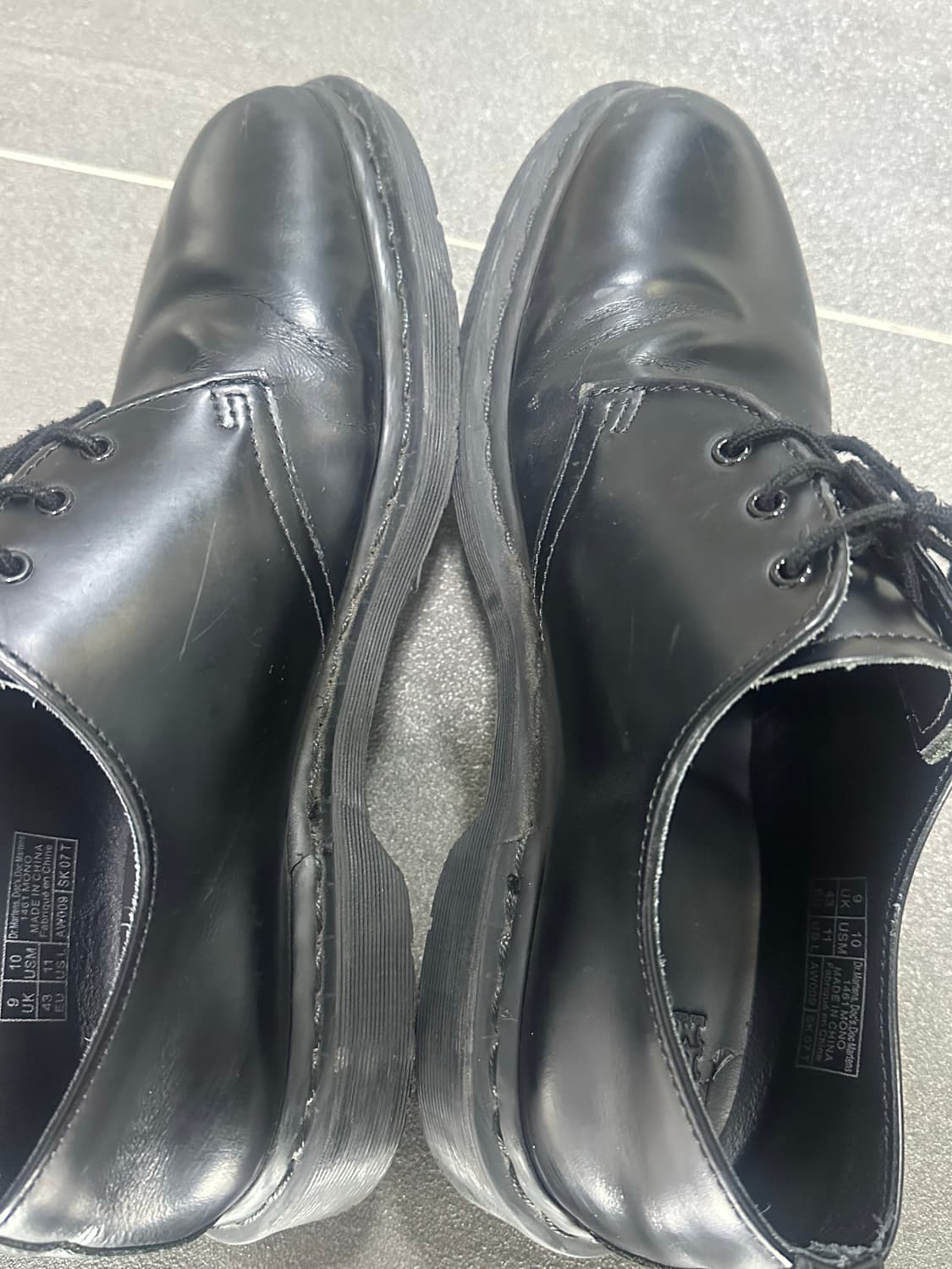 닥터마틴 1461 모노 블랙 (3홀) 상품이미지2