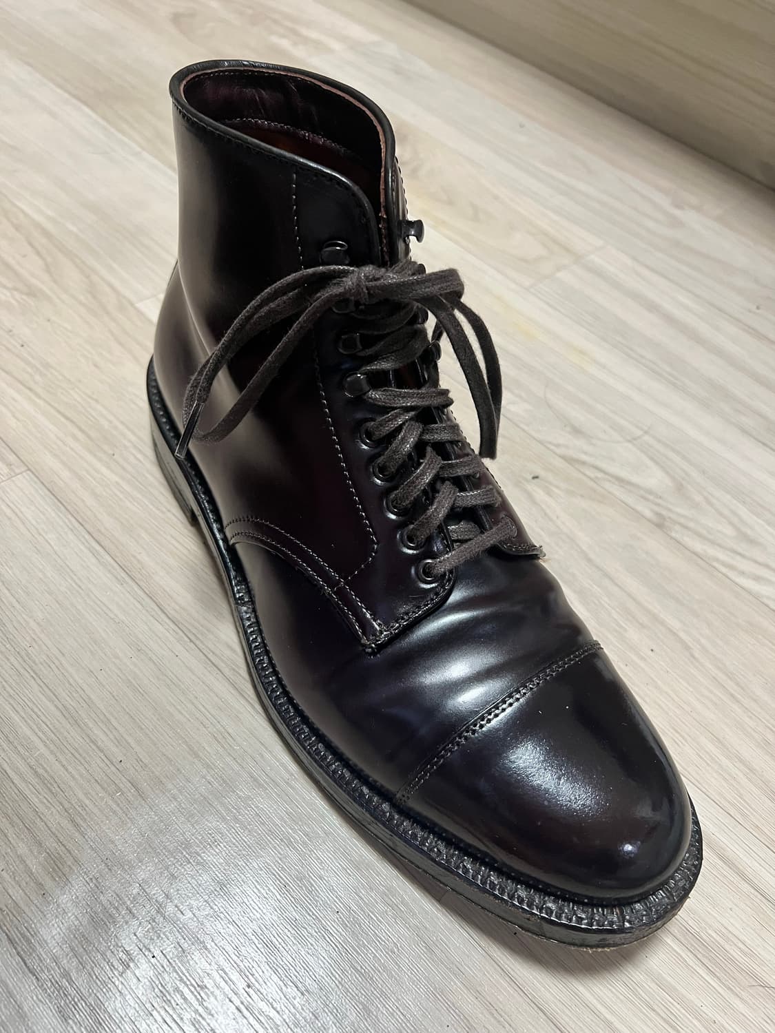 알든 코도반 캡토 부츠 버건디 컬러 8e 상품이미지5