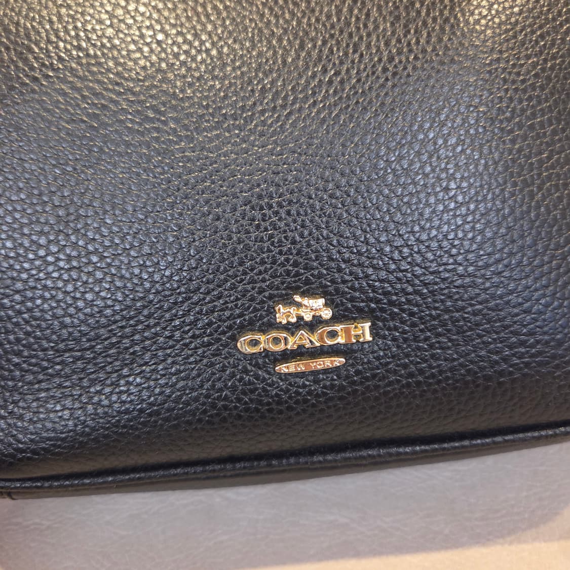 코치 블랙 카메라백 크로스백 상품이미지2