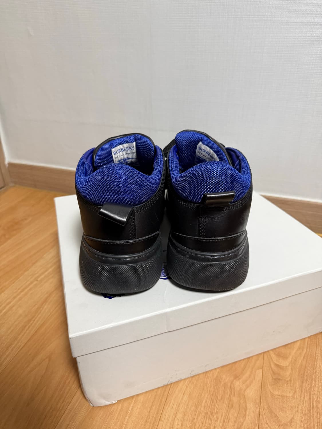 버버리 레더 트렉부츠 43 상품이미지6