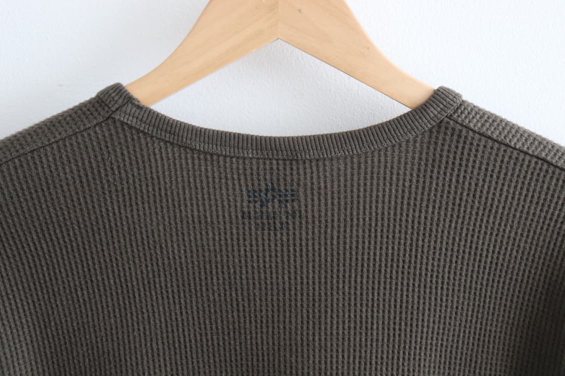 Alpha Industries v-neck waffle T-shirt 상품이미지5