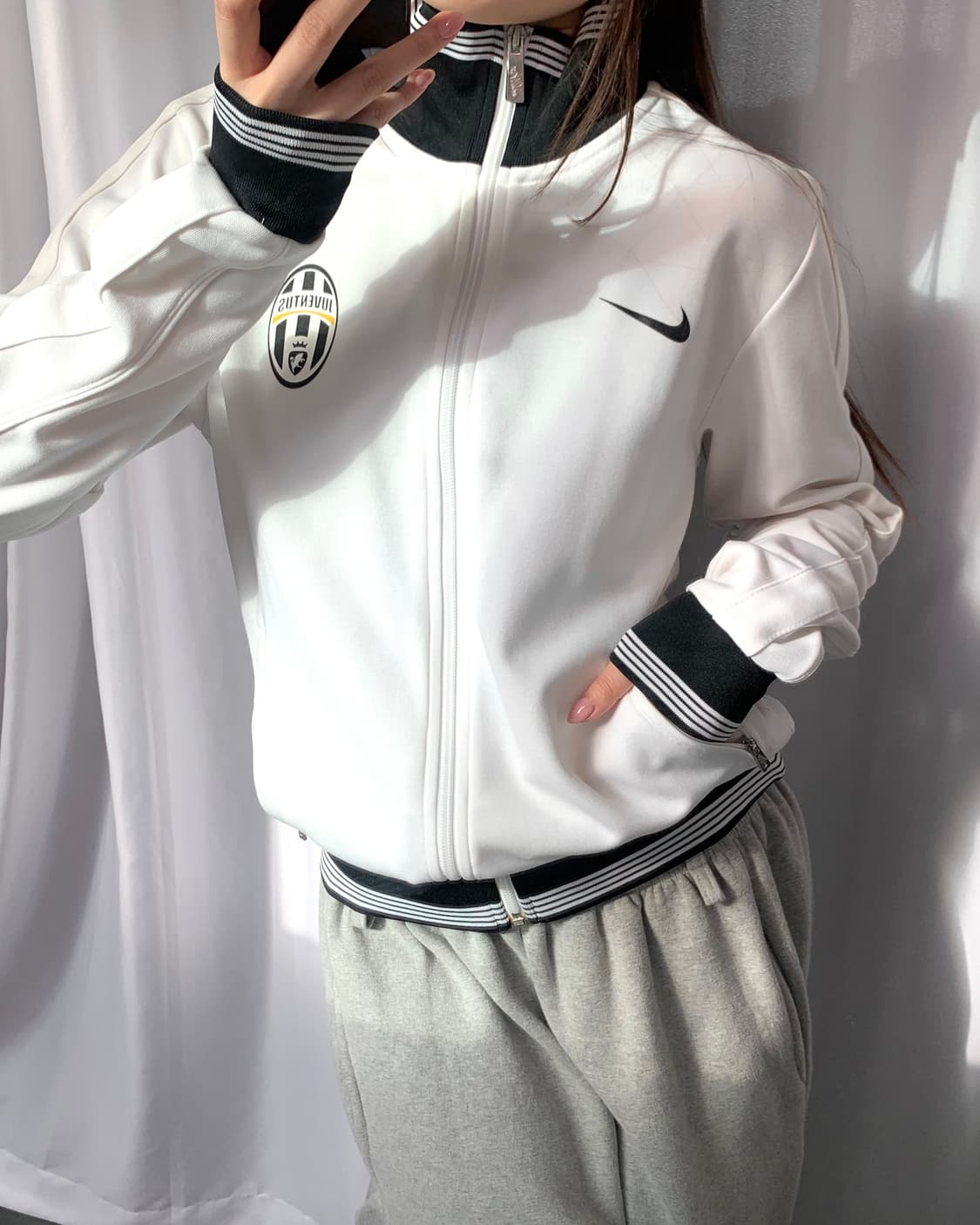 Nike 나이키 유벤투스로고 화이트블랙 트랙탑 상품이미지10