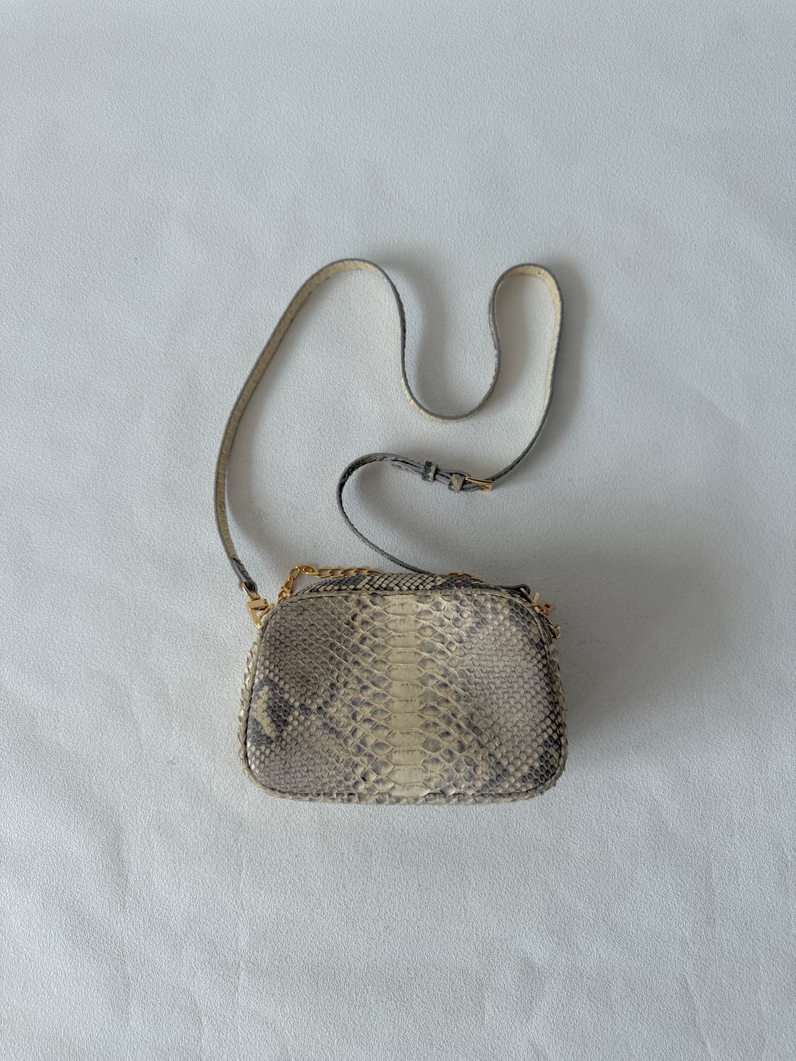 GLENDA 리얼 파이톤 크로스백 상품이미지1