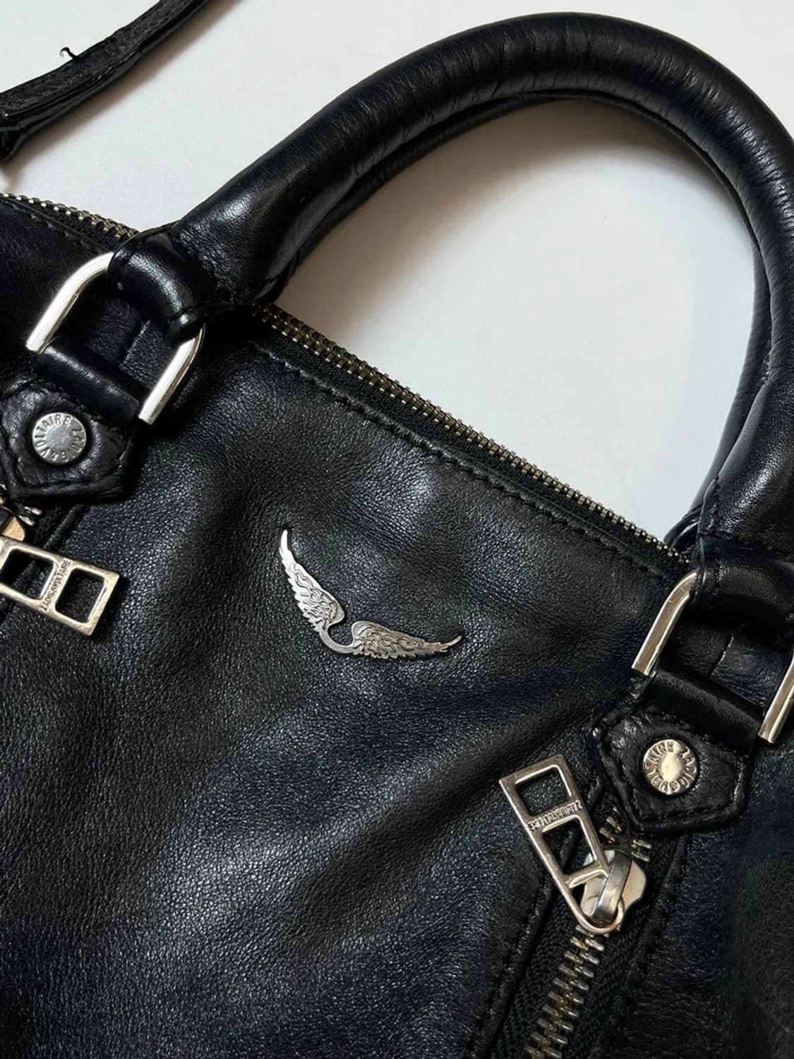 자딕앤볼테르 Y2K 그레인 가죽 써니 미니 숄더백 Q1414 상품이미지3